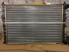 radiator alfa 147-156-gt9